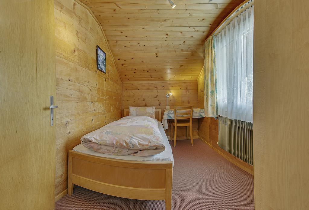 Apartamento Anemone Saas-Fee Habitación foto