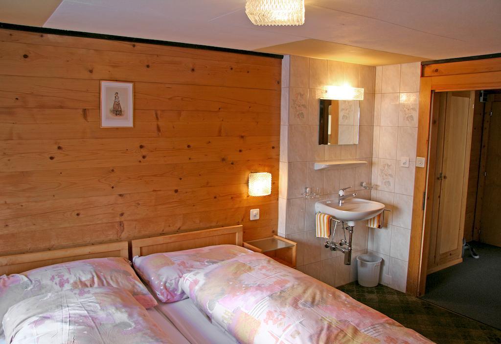 Apartamento Anemone Saas-Fee Habitación foto